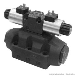 Duplomatic DSP5 / E4P4 pilot operated solenoid valve (NG10)